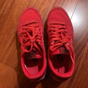 nike red white and blue sneakers